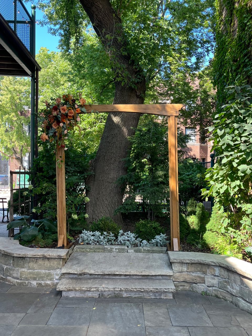Arch Florals by Southside Blooms